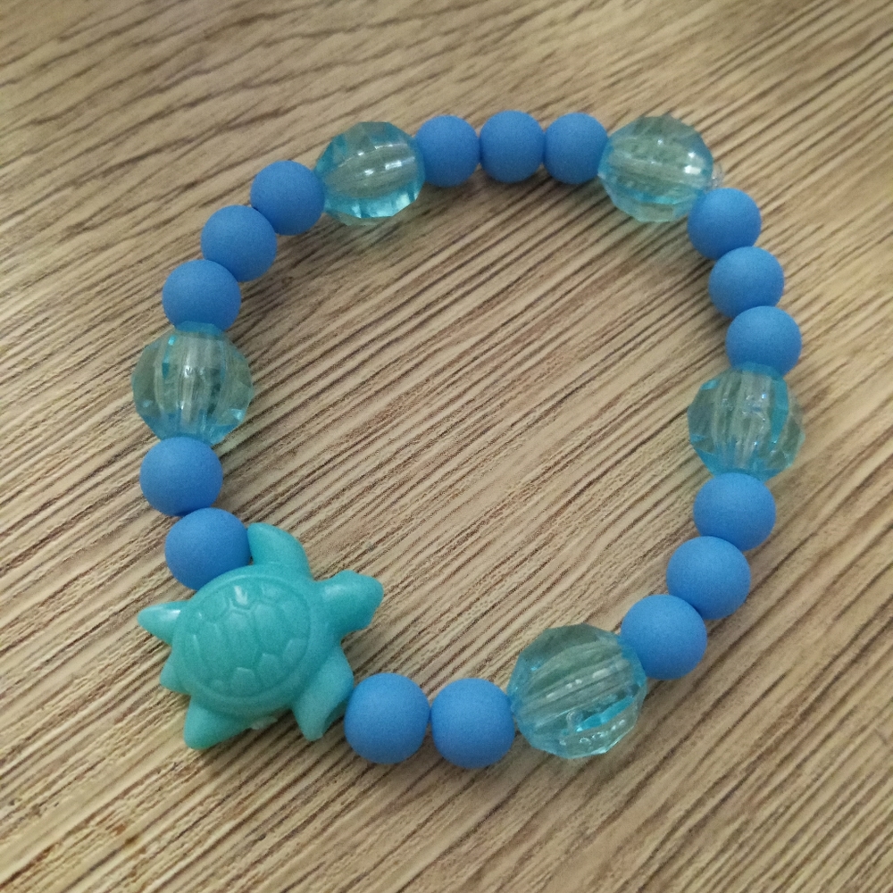 Blue beaded ocean beach sea turtle bracelet hand crafted